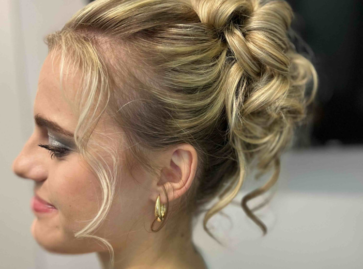 Společenské účesy