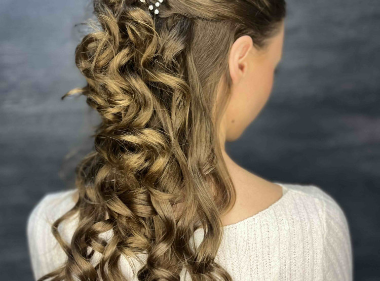 Společenské účesy