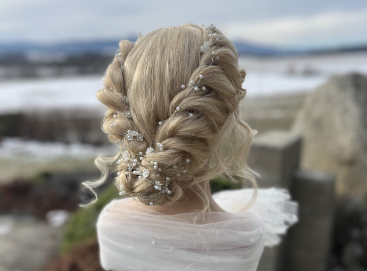 Naše figurína Louisa