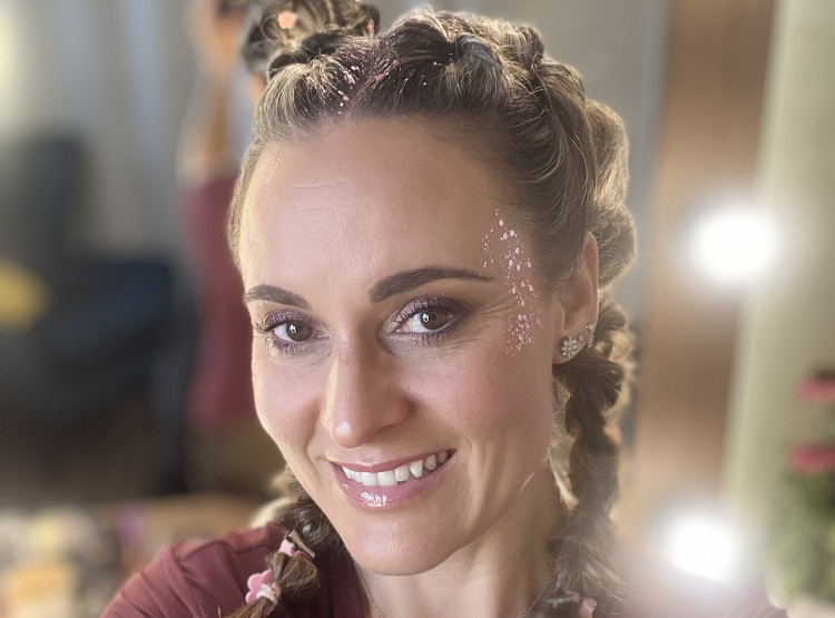 Společenské líčení