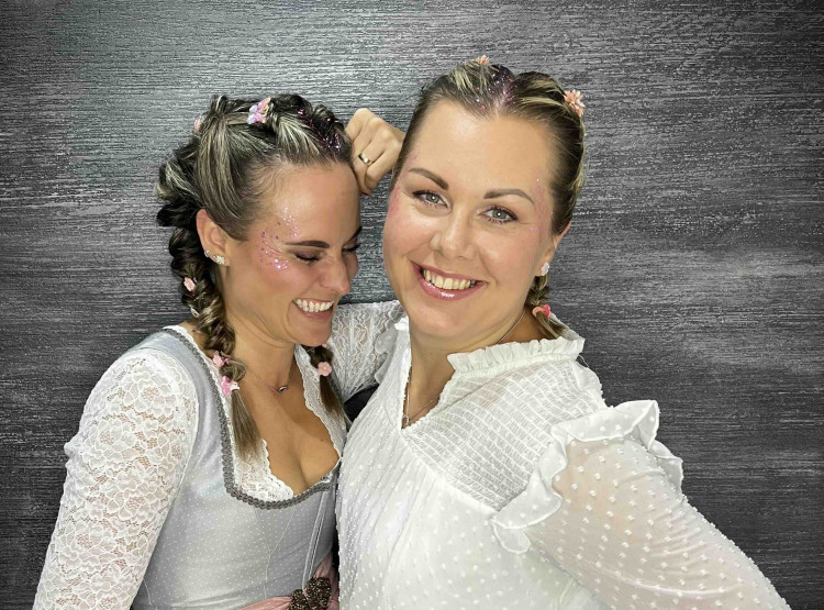 Společenské líčení