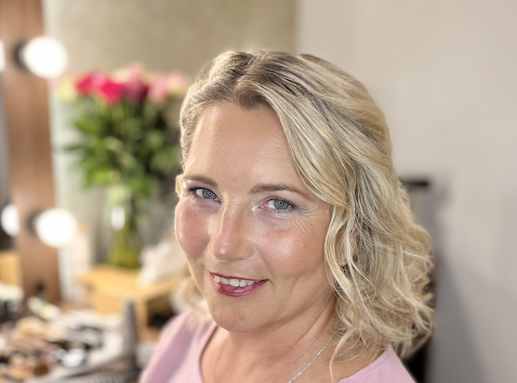 Společenské líčení