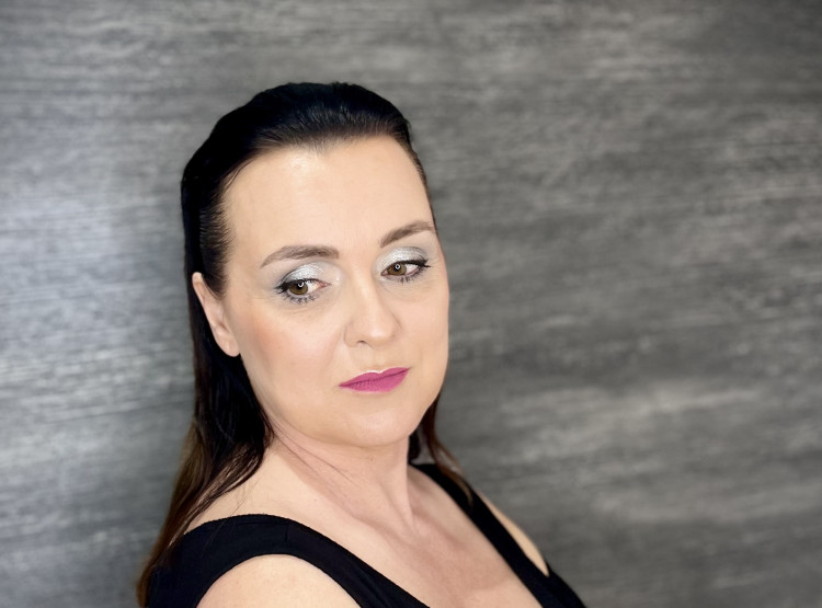 Společenské líčení