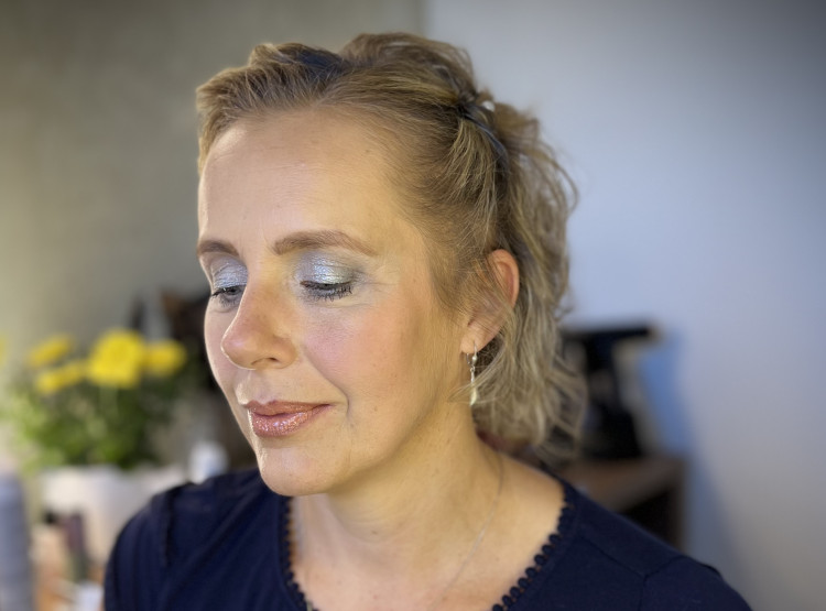 Společenské líčení