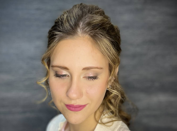 Společenské líčení